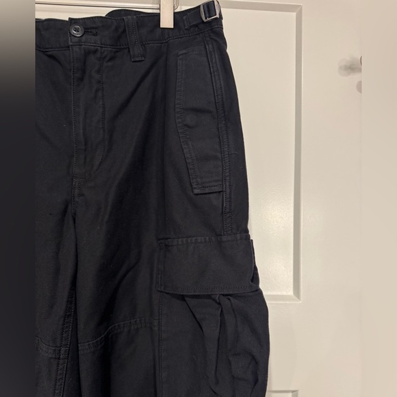 Aritzia TNA Supply Cargo Pant - Picture 12 of 15